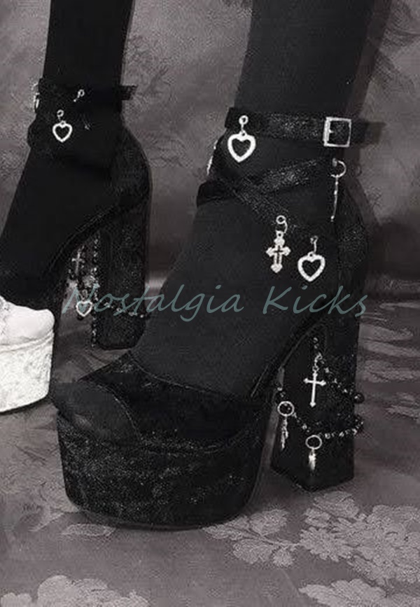 Gothic Black Velvet Platform H - огляд і ціна Women'S Fashion Line